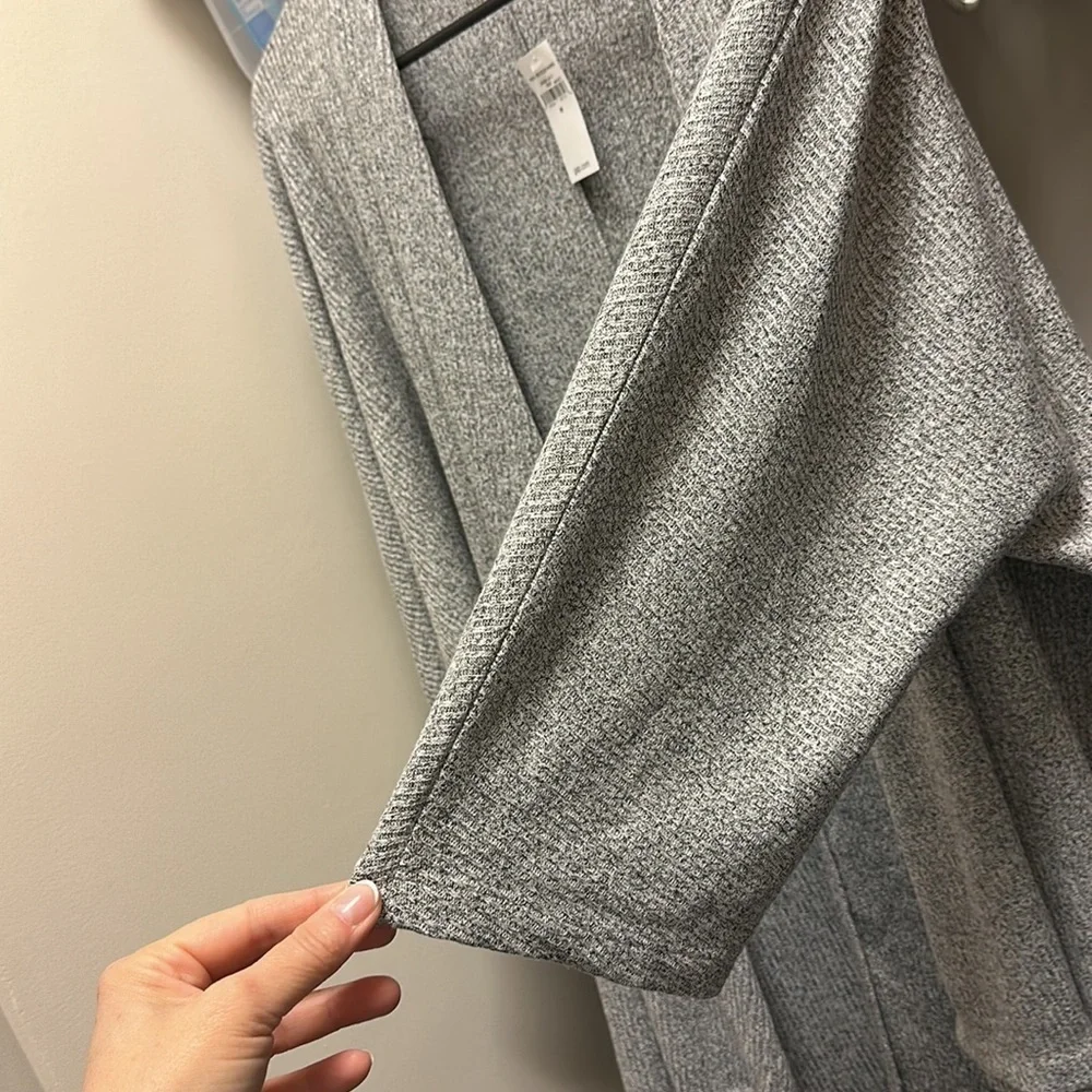 Cascade Drape Front  Ribbed Cardigan - Picture 6 of 7